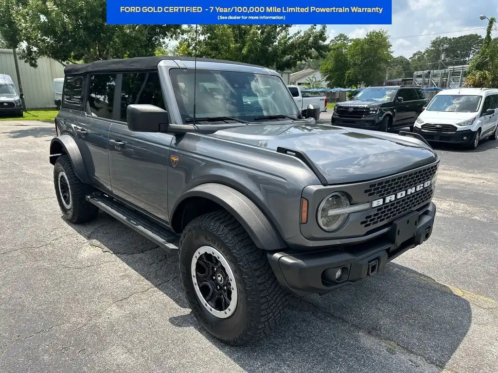2022 Ford Bronco Badlands Advanced 4WD 4-door's photo