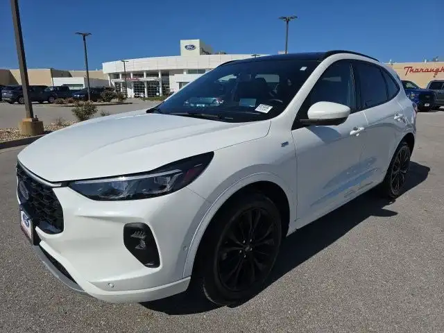 2024 Ford Escape 2.0 ST-Line Elite AWD's photo