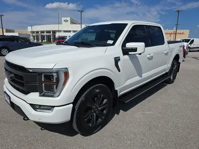 2023 Ford F-150 Lariat 4WD SuperCrew 5-1/2' Box's photo