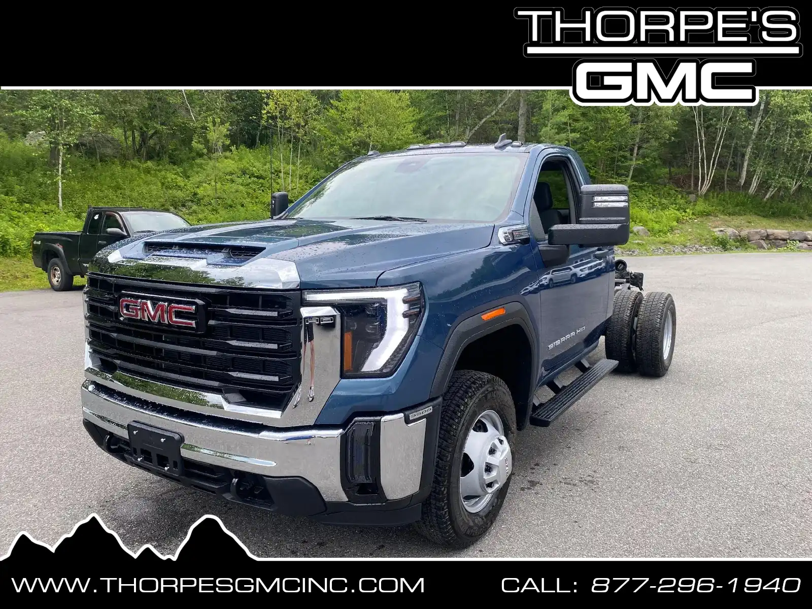 2026 GMC Sierra 4WD Regular Cab Chassis LWB Pro's photo