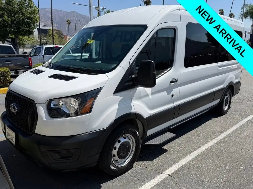2023 Ford Transit 350 XL Med Roof Sliding Pass. 148's photo