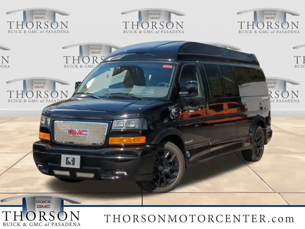 2025 GMC Savana 2500 Ext WB's photo