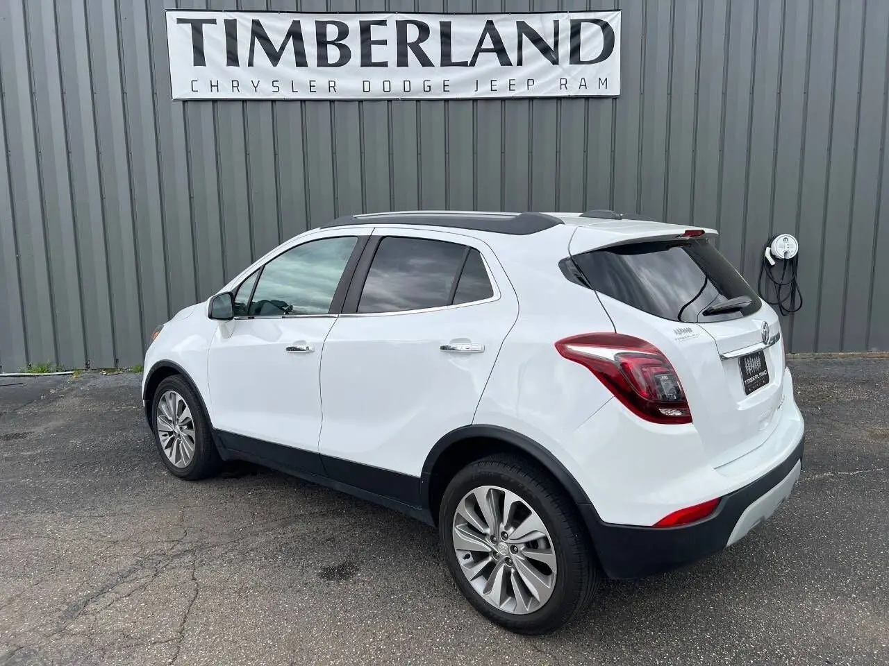 2020 Buick Encore Preferred photo 3
