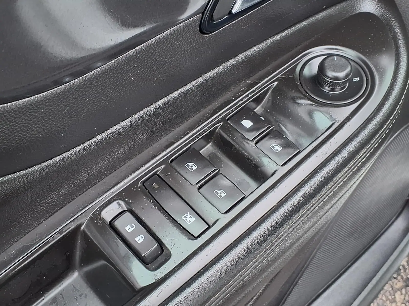 2020 Buick Encore Preferred photo 4