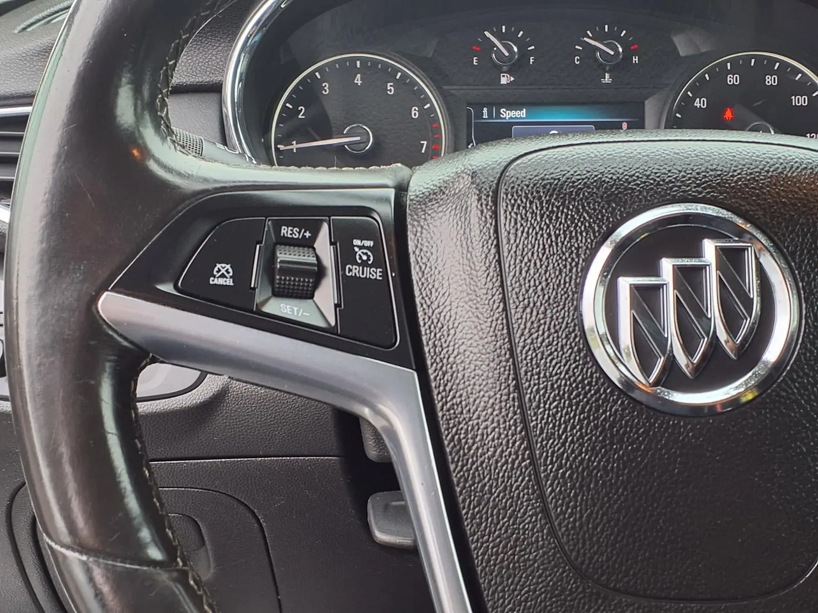 2020 Buick Encore Preferred photo 5