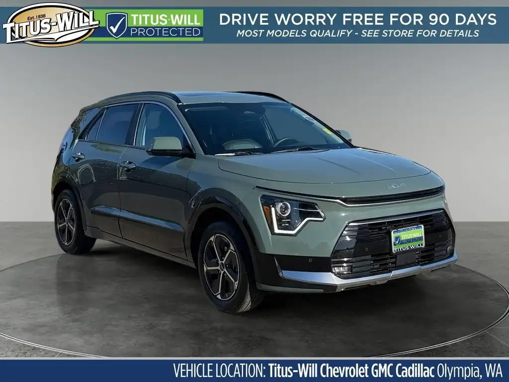 2025 Kia Niro SX HEV's photo