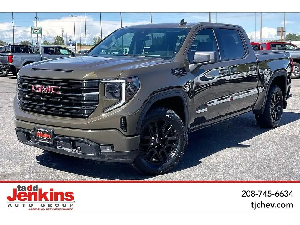 2023 GMC Sierra 4WD Crew Cab Standard Box Elevation's photo
