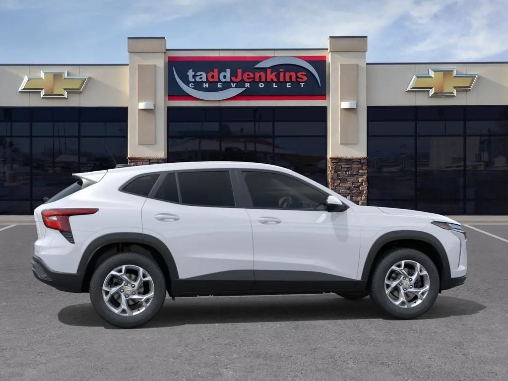 2026 Chevrolet Trax LS photo 5