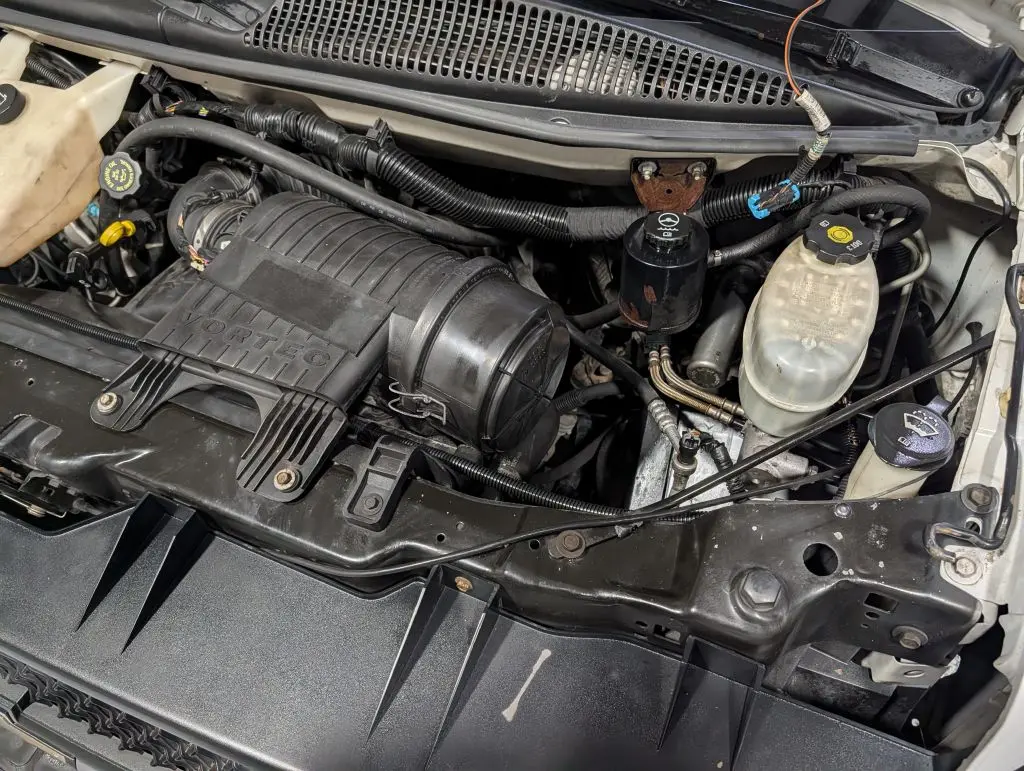 2012 Chevrolet Express 1500 Work Van photo 5