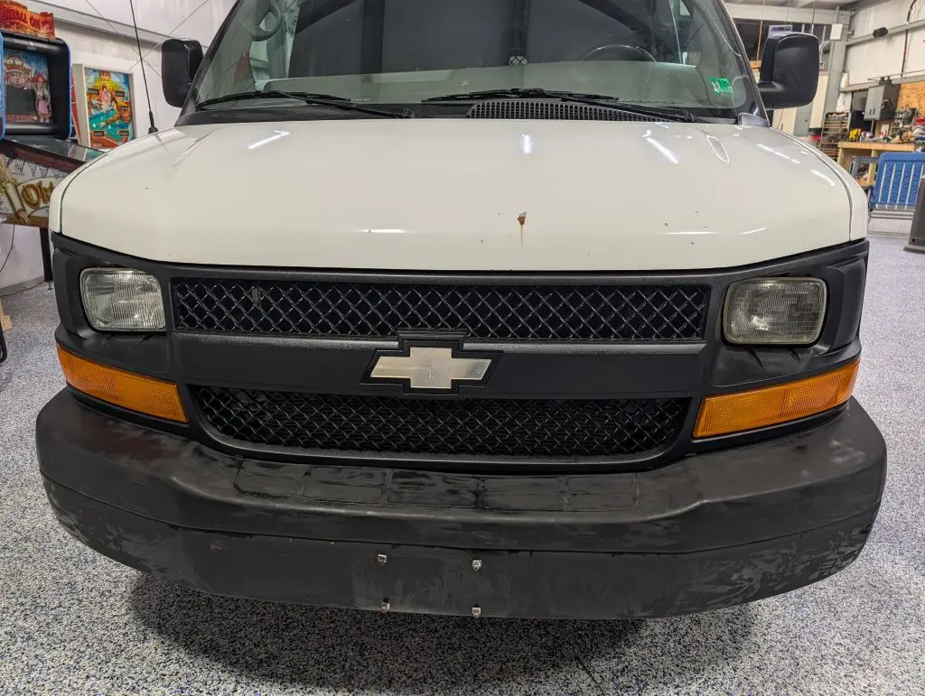 2012 Chevrolet Express 1500 Work Van photo 4