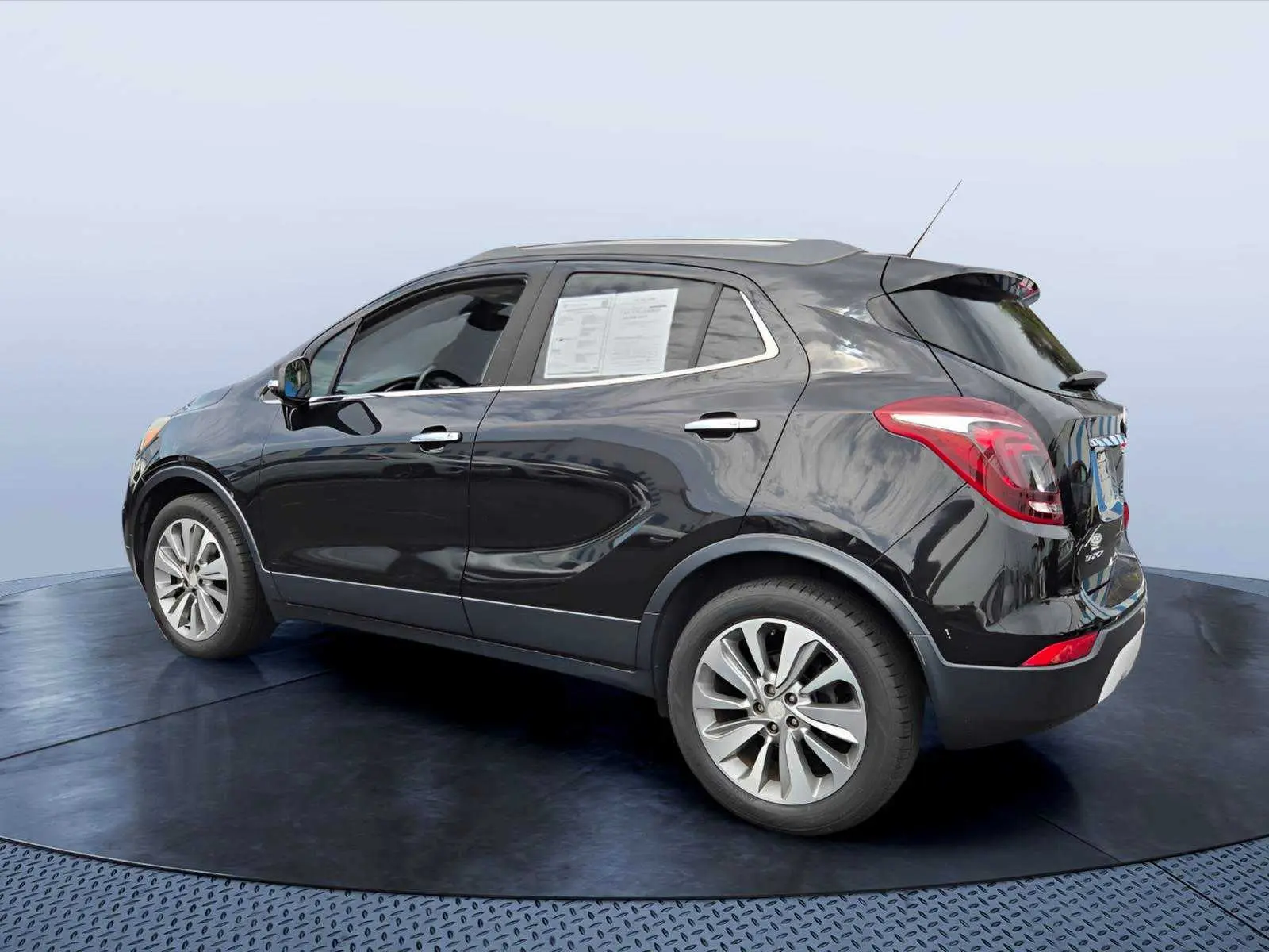 2017 Buick Encore Preferred photo 4