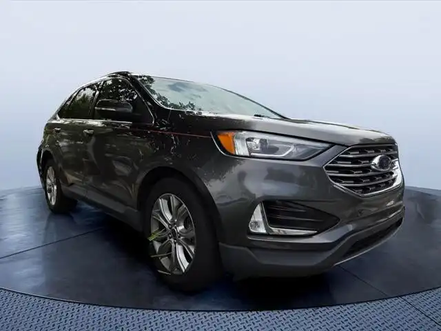 2020 Ford Edge Titanium AWD's photo