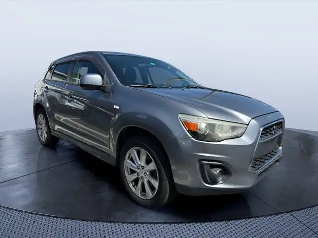 2015 Mitsubishi Outlander Sport 2.0 ES 2WD CVT's photo