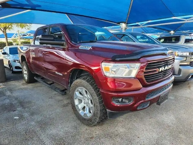 2021 RAM 1500 Big Horn/Lone Star 4WD Crew Cab 5'7's photo