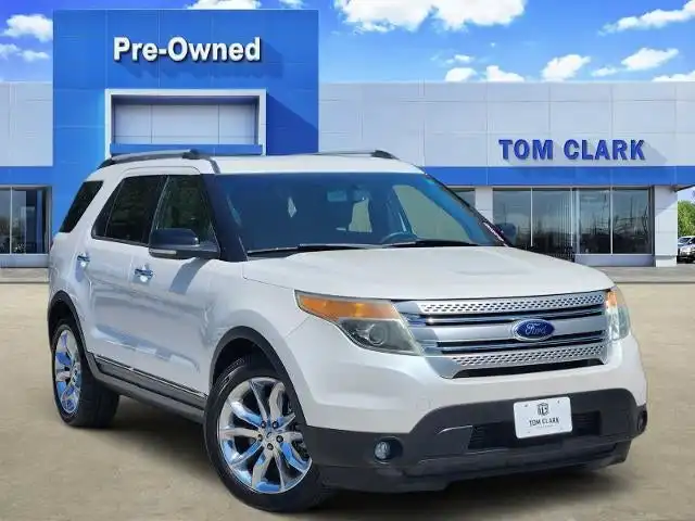 2014 Ford Explorer XLT's photo