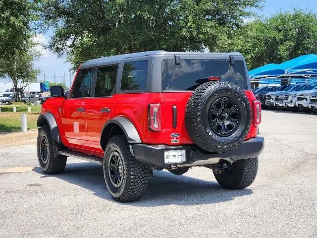 2022 Ford Bronco Wildtrak 4x4 photo 4