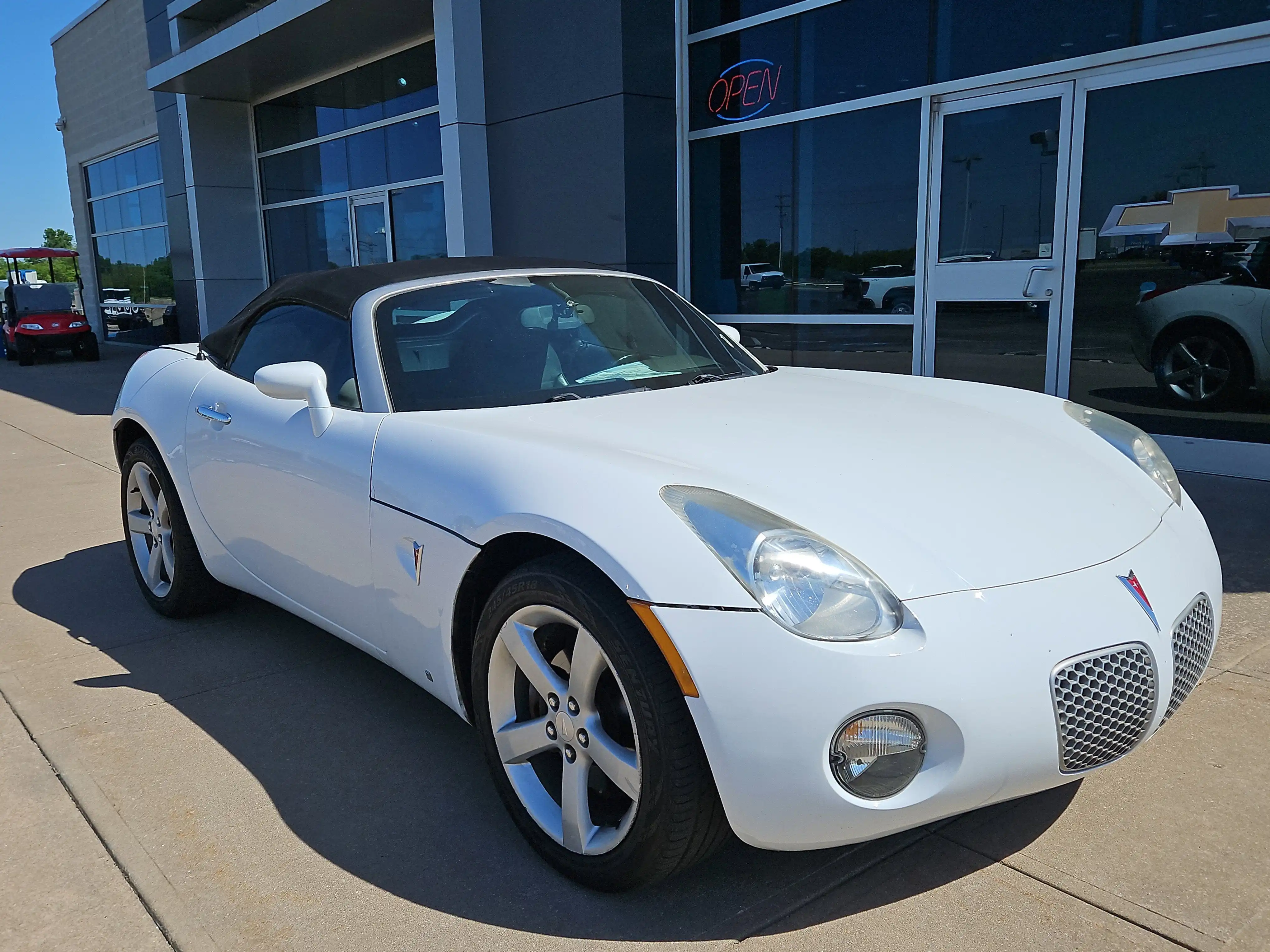 2008 Pontiac Solstice Base's photo