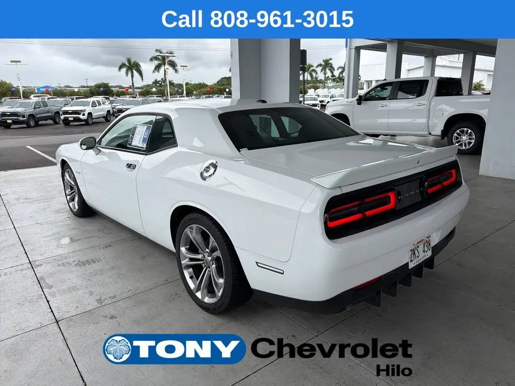 2021 Dodge Challenger R/T photo 3