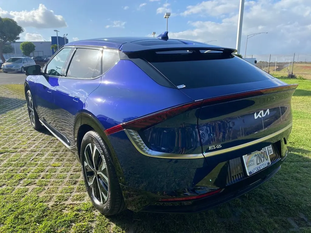 2023 Kia EV6 Wind AWD photo 5