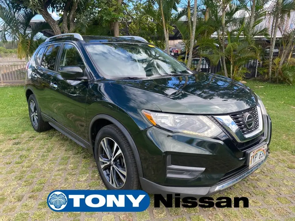 2020 Nissan Rogue SV FWD's photo