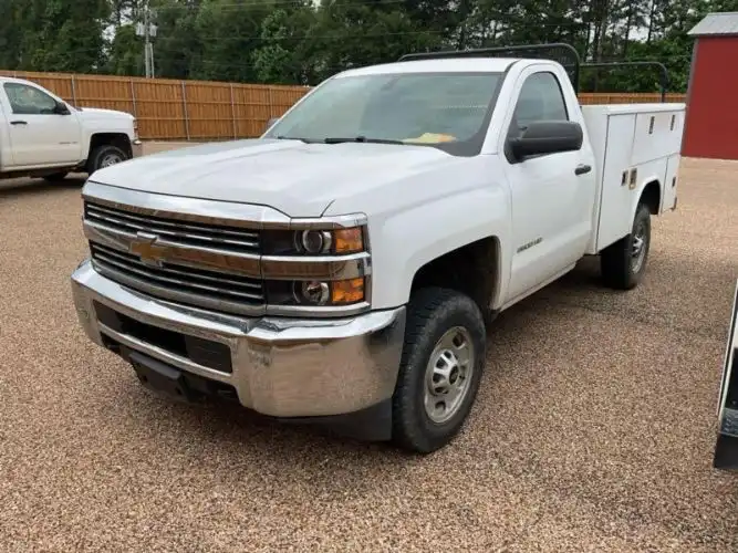 2016 Chevrolet Silverado HD Work Truck Regular Cab Long Box's photo