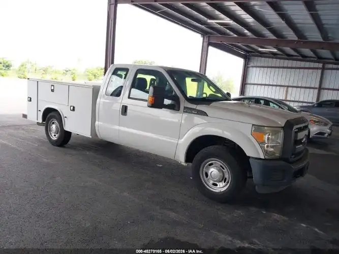 2015 Ford F-250 XL SuperCab 158 in's photo