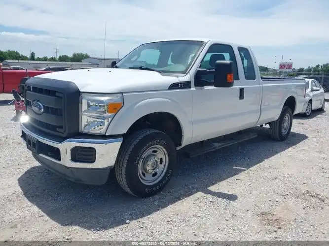 2016 Ford F-250 XL 4x4 SuperCab 8' Box's photo