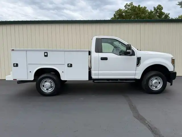 2019 Ford F-250 XL 4WD Regular Cab 8' Box's photo
