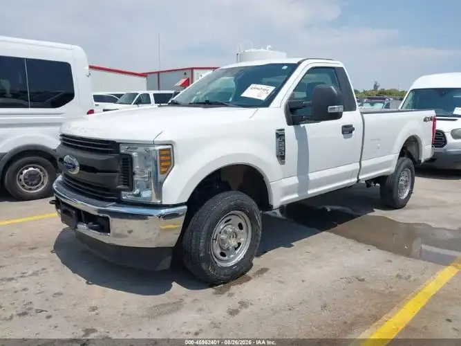 2018 Ford F-250 XL 4WD Regular Cab 8' Box's photo