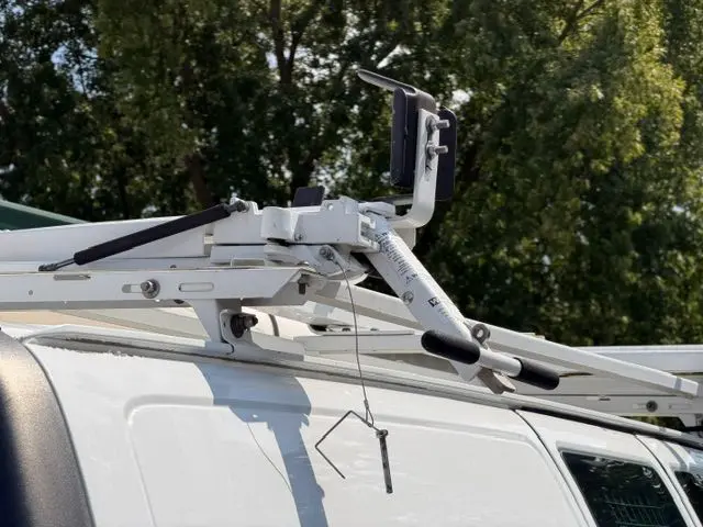 2014 Chevrolet Express Work Van HD 2500 photo 4