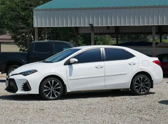 2018 Toyota Corolla SE AT's photo