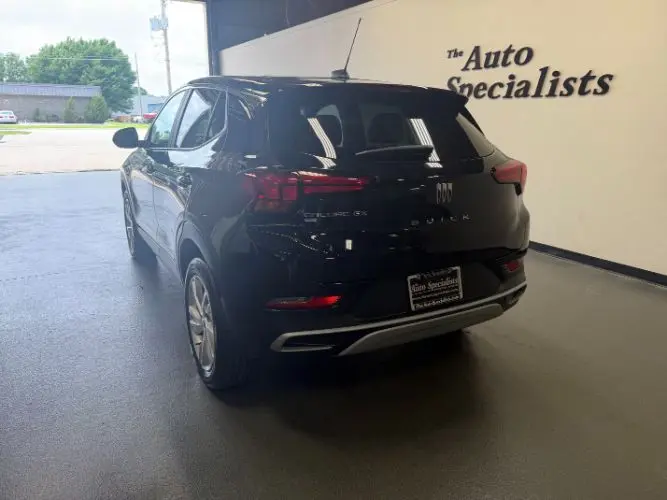 2025 Buick Encore GX Preferred AWD photo 3
