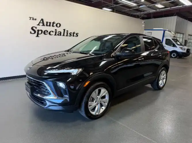 2025 Buick Encore GX Preferred AWD's photo