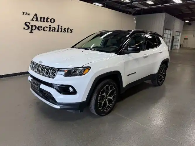 2025 Jeep Compass Limited 4X4's photo