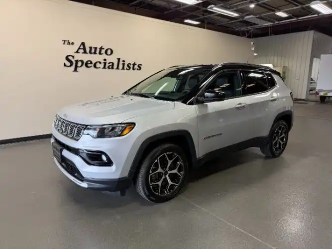 2025 Jeep Compass Limited 4X4's photo