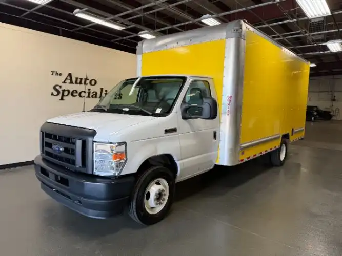 2023 Ford E-Series SRW E-350 Super Duty 138 in WB's photo