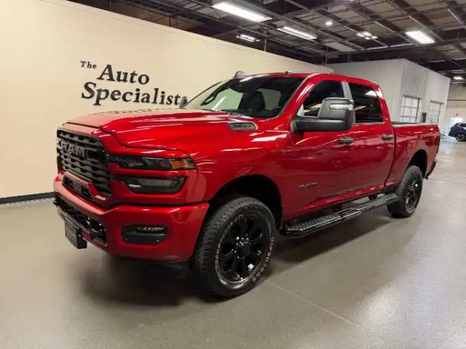 2026 RAM 2500 Big Horn 4WD Crew Cab SWB's photo