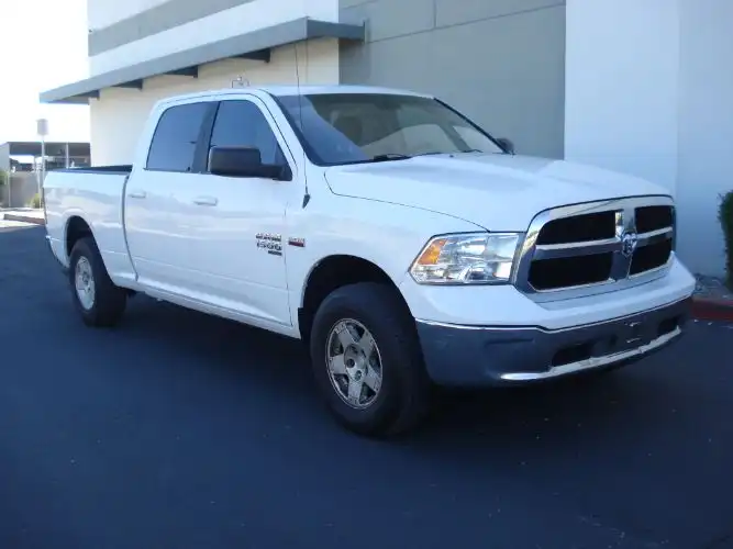 2020 RAM 1500 Classic SLT 4x4 Crew Cab 6'4's photo