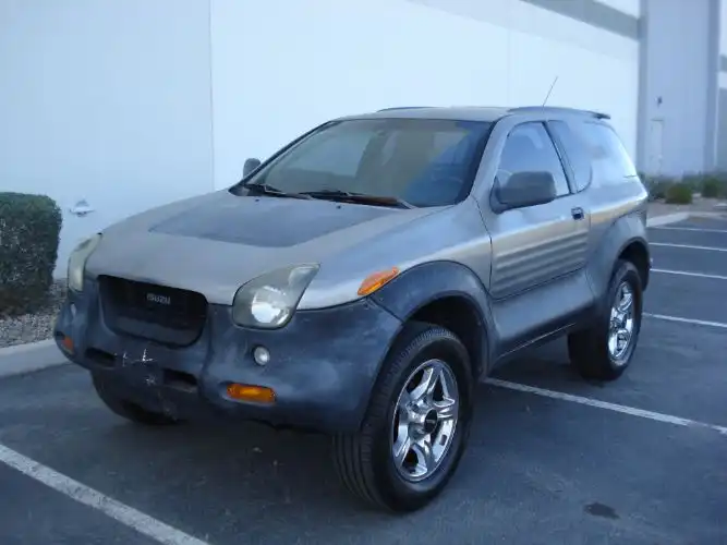 2001 Isuzu VehiCross Base's photo