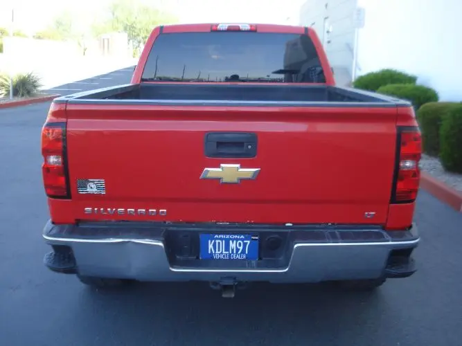 2016 Chevrolet Silverado 1500 LT Double Cab Std Box photo 5