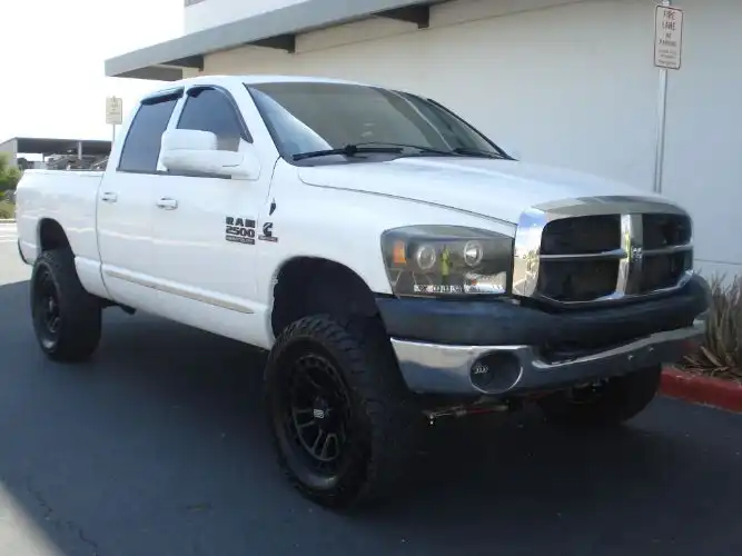 2007 Dodge Ram 2500 ST 4X4 Quad Cab SWB's photo