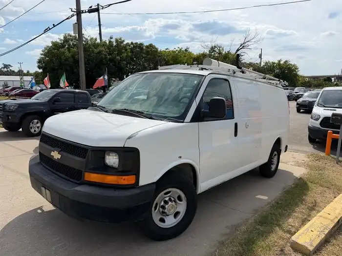 2013 Chevrolet Express 2500 Work Van HD's photo