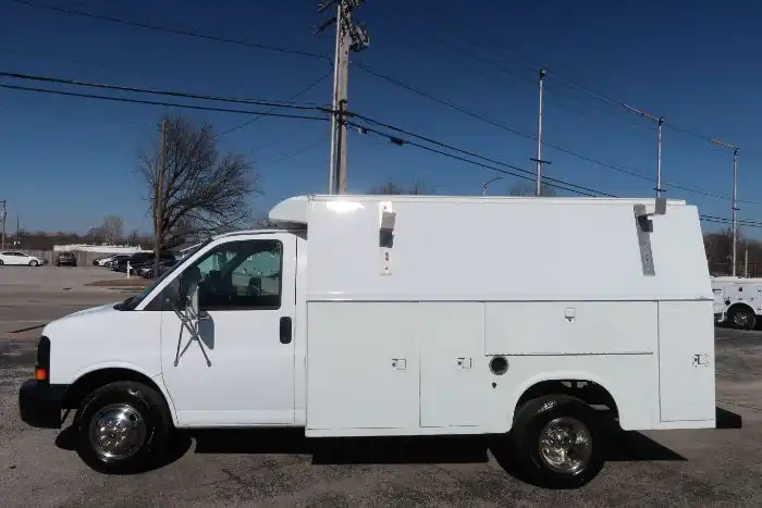 2004 Chevrolet Express 3500 SWB's photo