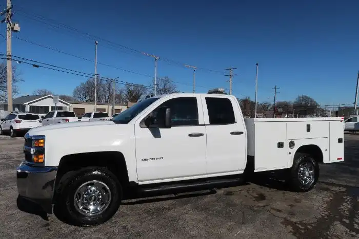 2015 Chevrolet Silverado HD Work Truck 4WD Double Cab Standard Box's photo