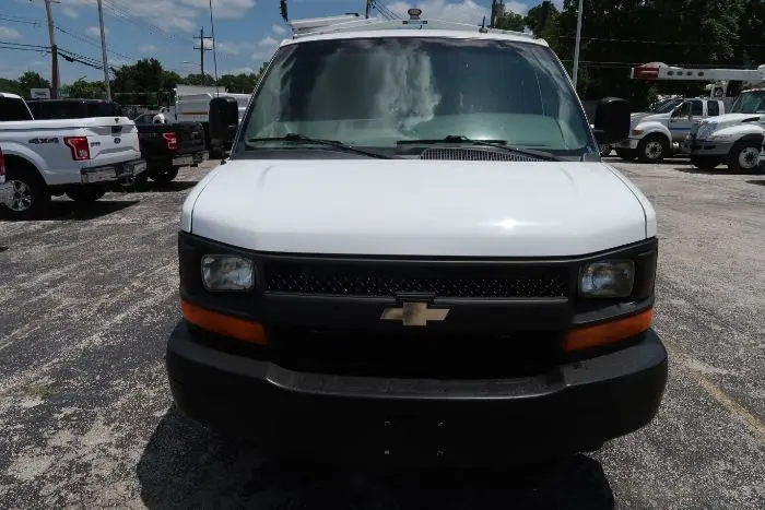 2015 Chevrolet Express 2500 Work Van HD photo 4