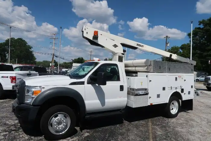 2014 Ford F-450 XL Regular Cab 165-In DRW's photo