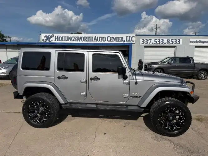 2016 Jeep Wrangler Sahara's photo
