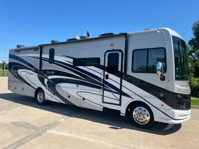 2021 Ford F-53 / F-59's photo