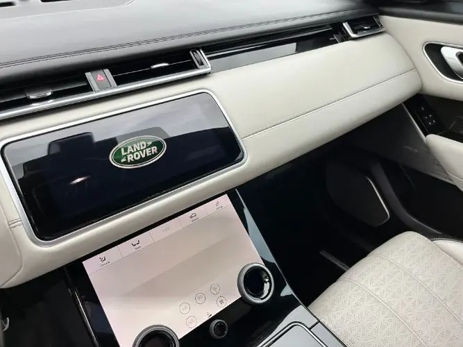 2018 Land Rover Range Rover Velar First Edition photo 5
