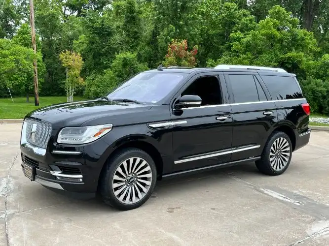2019 Lincoln Navigator Reserve 4WD's photo